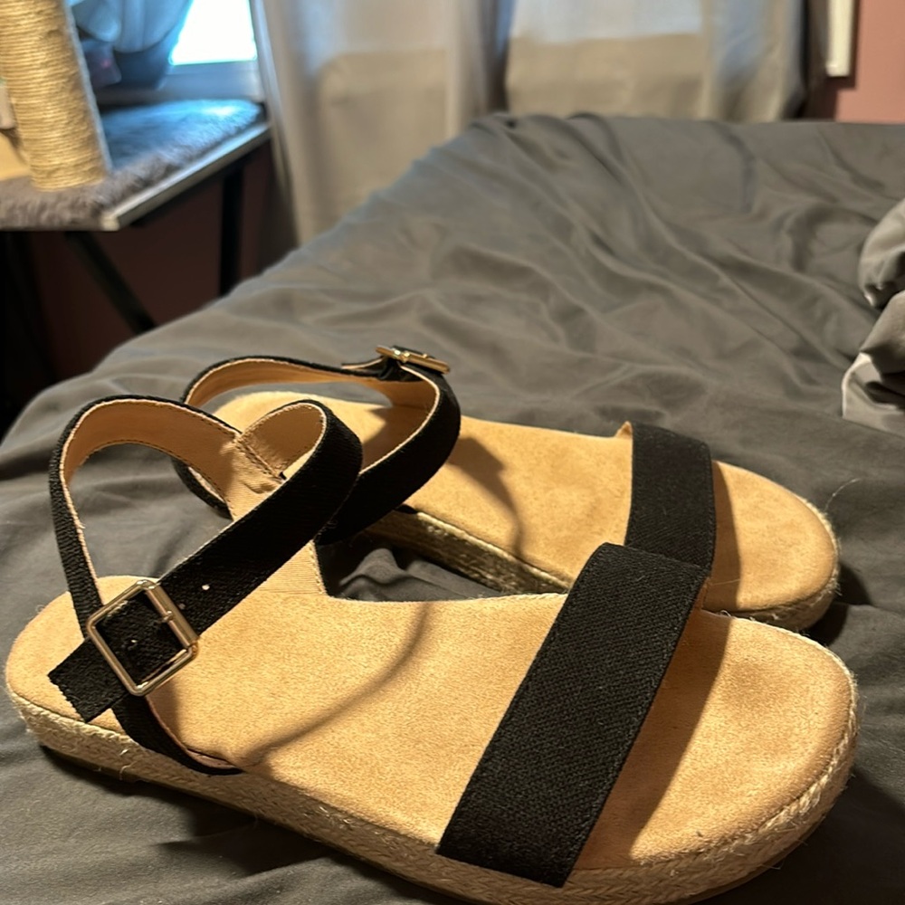 Old navy sandals